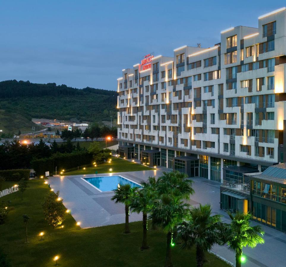 Miracle Istanbul Asia Airport Hotel & Spa Esterno foto Hilton Garden Inn Skopje