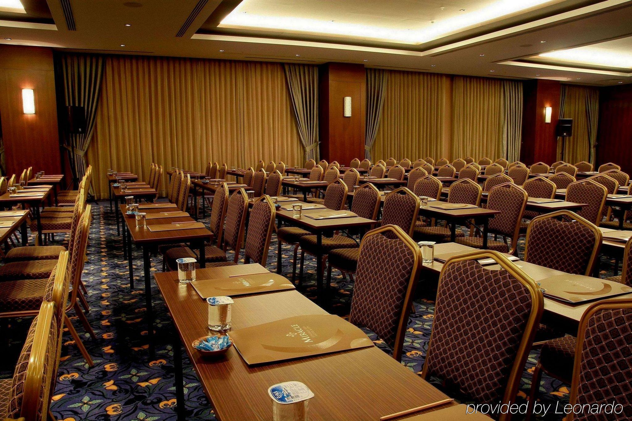 Miracle Istanbul Asia Airport Hotel & Spa Esterno foto A typical conference room