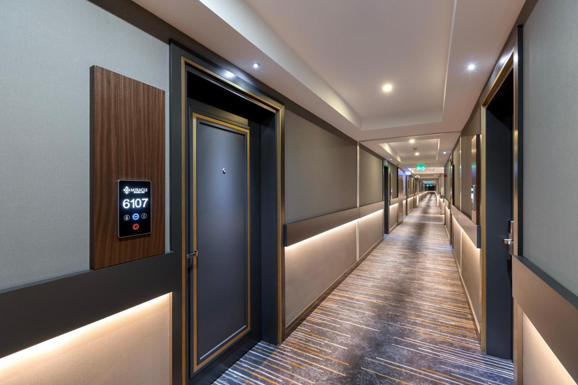 Miracle Istanbul Asia Airport Hotel & Spa Esterno foto