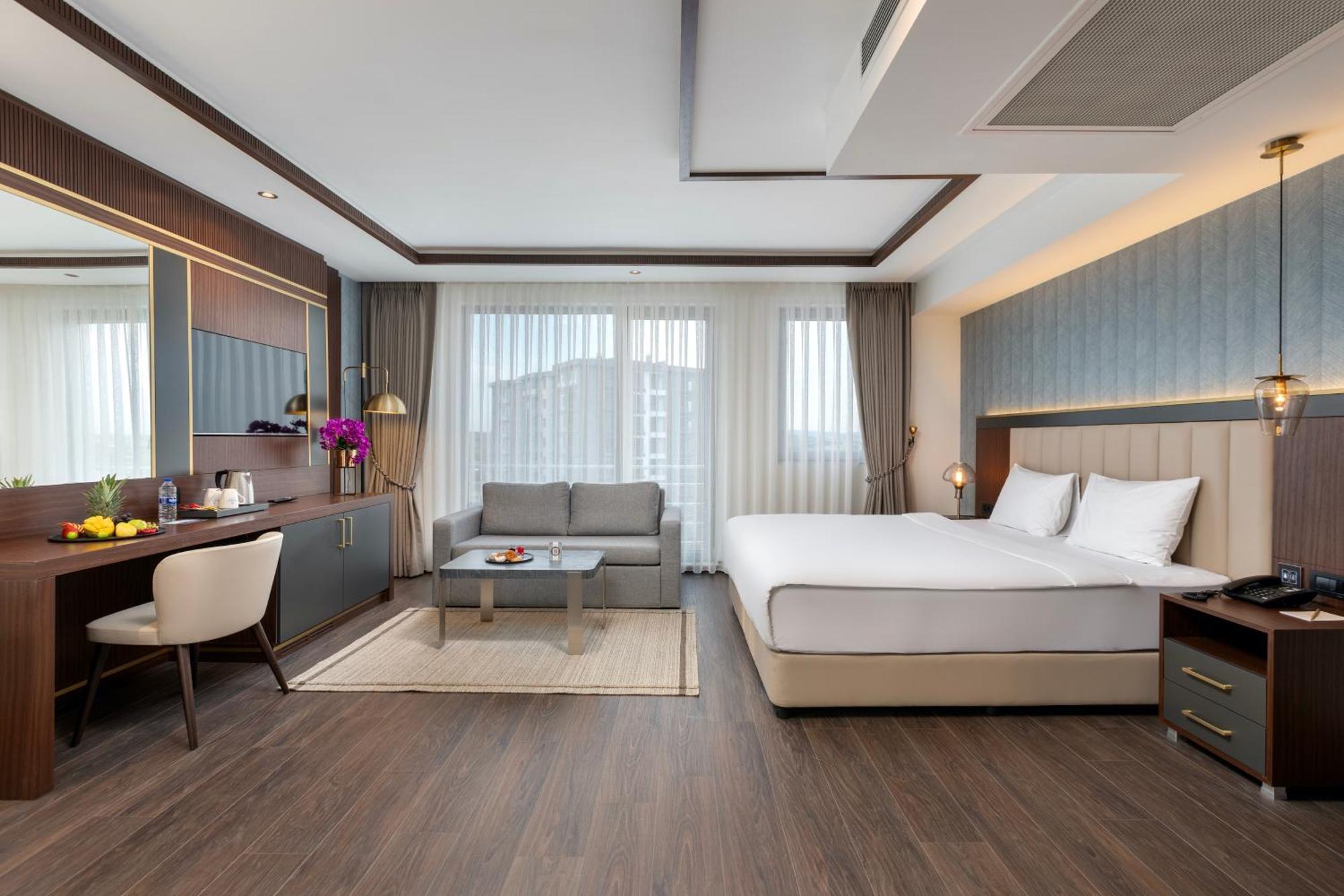 Miracle Istanbul Asia Airport Hotel & Spa Esterno foto